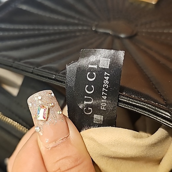 Beautiful!! bag, excellent condition except for some marks on back as shown - Picture 12 of 12